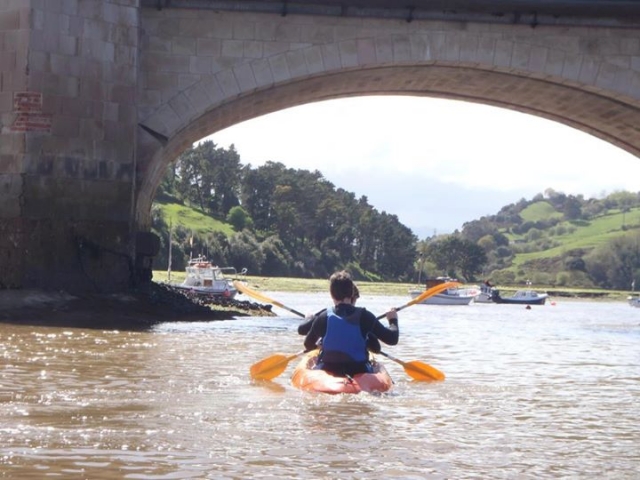 bajo el puente.jpg